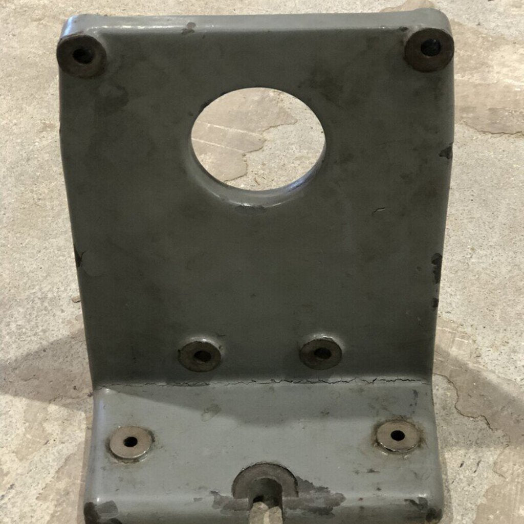 ROTARY TABLE RIGHT ANGLE MOUNT PLATE