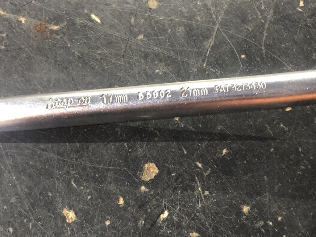 Oil/Transmission Plug Box End Wrench