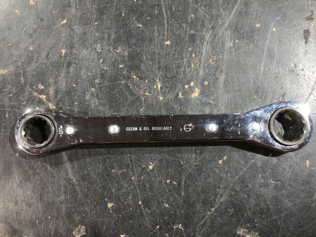 Ratcheting Double Box Wrench