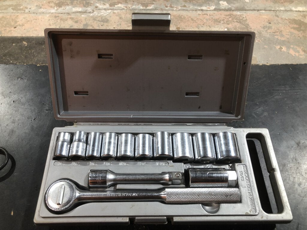 Socket Wrench Set