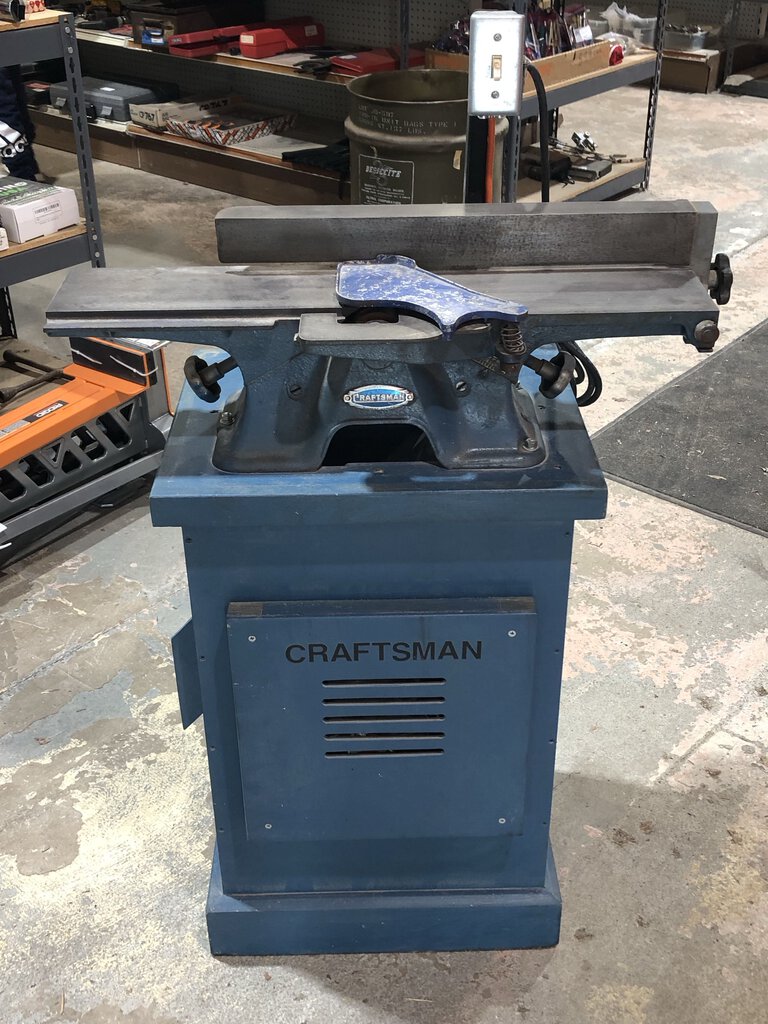 Jointer on Stand