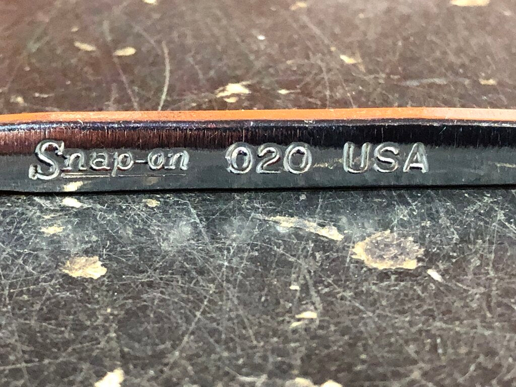 90° Offset Slotted Screwdriver