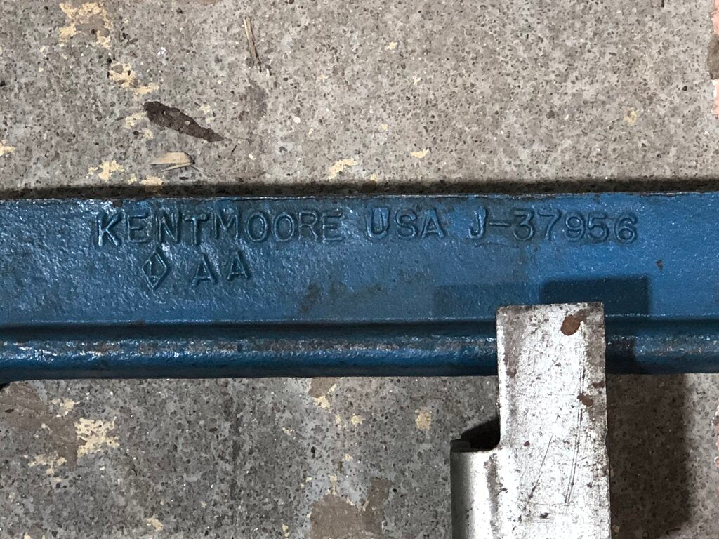 Rear Auxilliary Spring Compressor