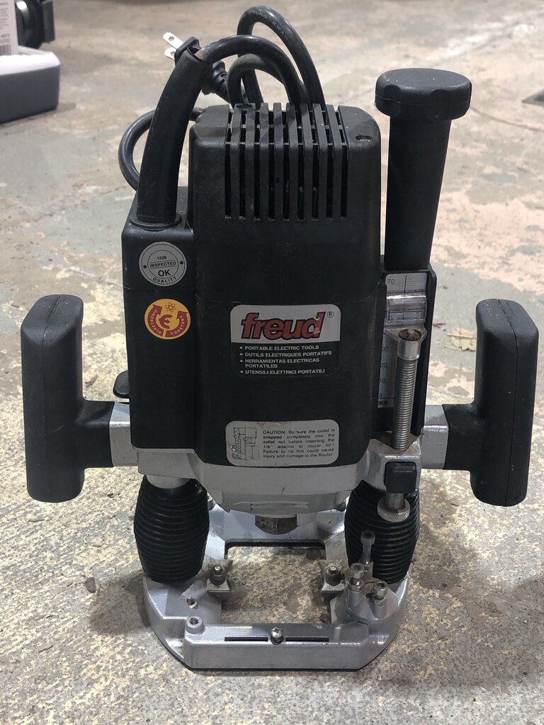 Corded Plunge Router