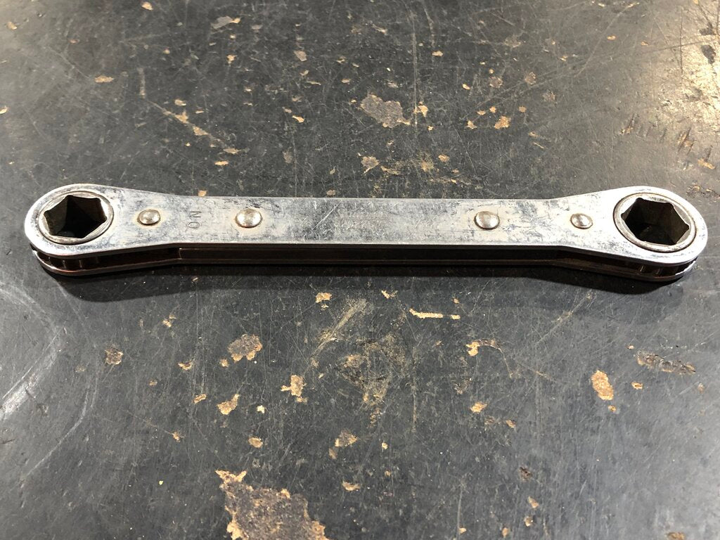 Ratcheting Box Wrench