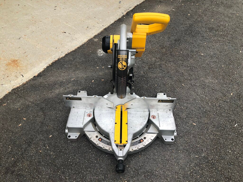 Corded Compound Miter Saw
