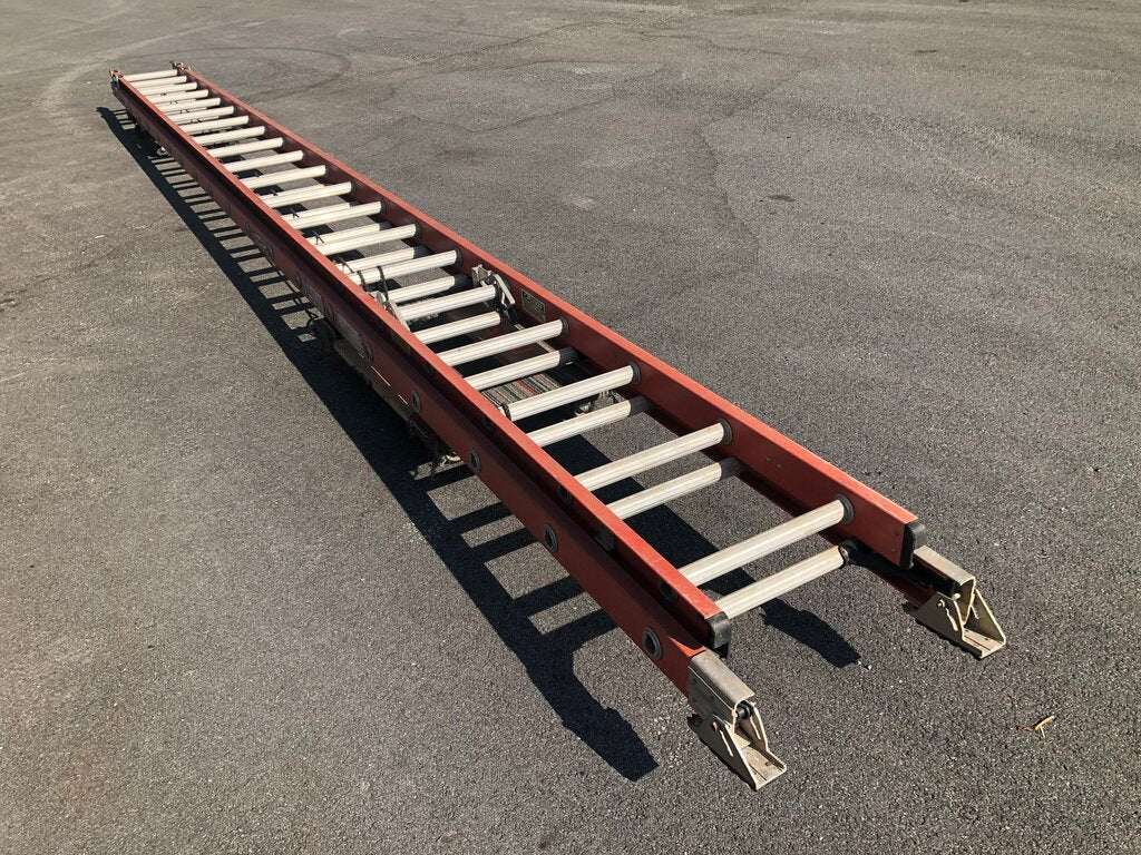 Fiberglass Extension Ladder