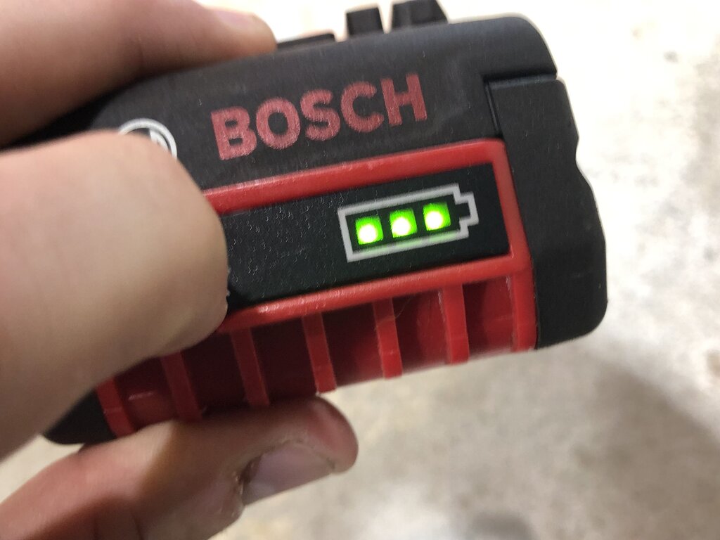 Cordless Impact Wrench Kit