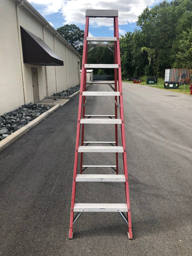 Fiberglass Step Ladder