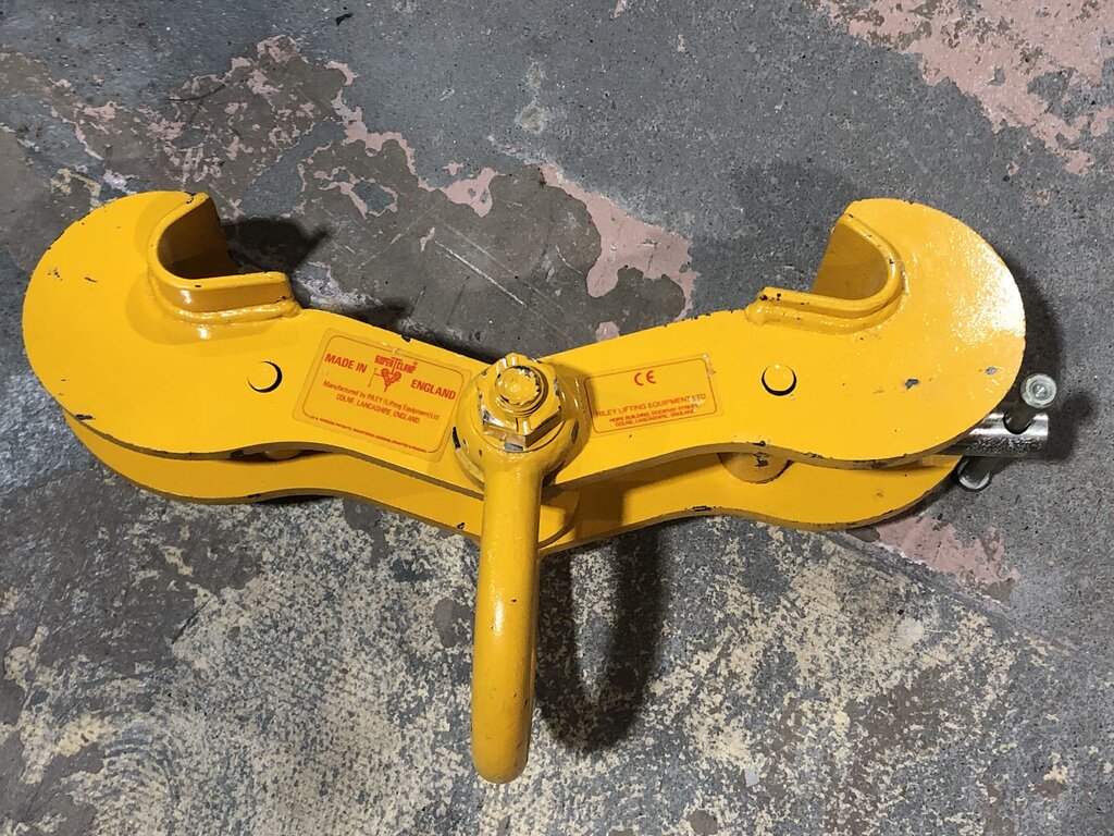 Fixed Jaw Adjustable Beam Clamp