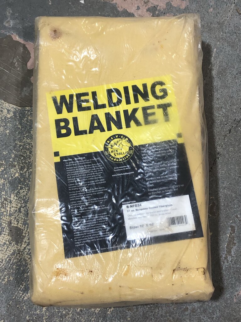 Welding Blanket With Grommets
