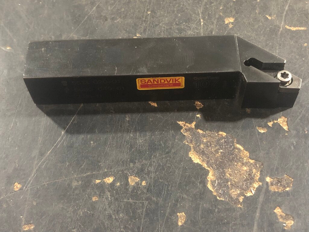 Indexable Lathe Tool
