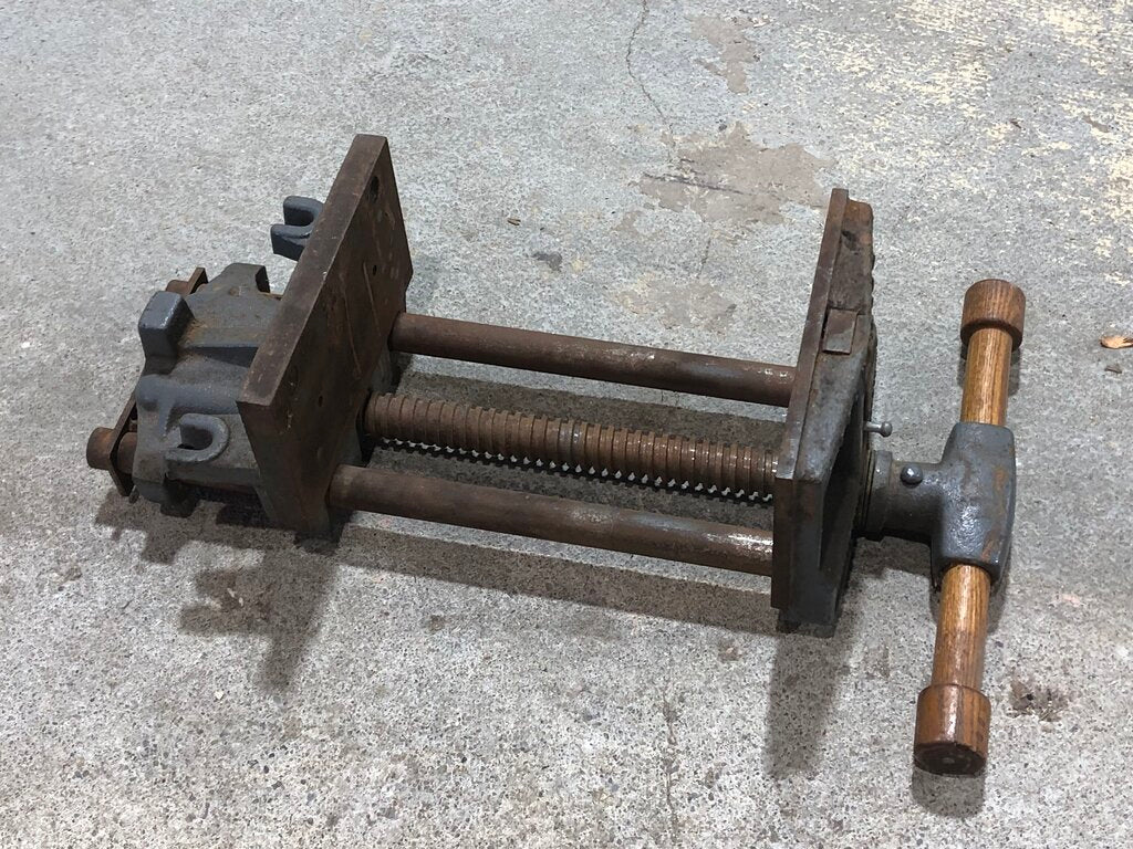 Woodworkers' Vise