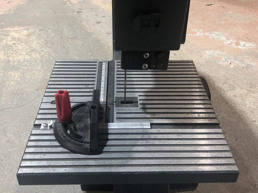 Corded Benchtop Band Saw