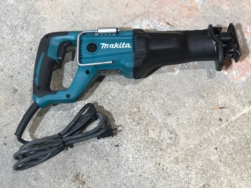 Corded Reciprocating Saw