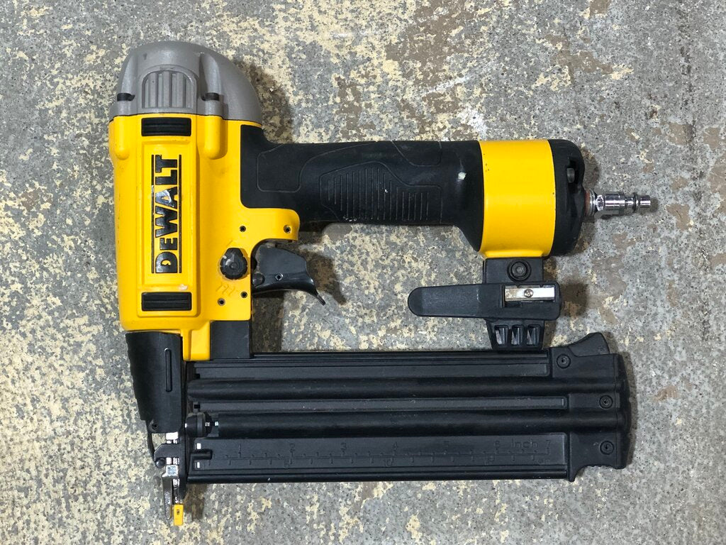 Pneumatic Brad Nailer