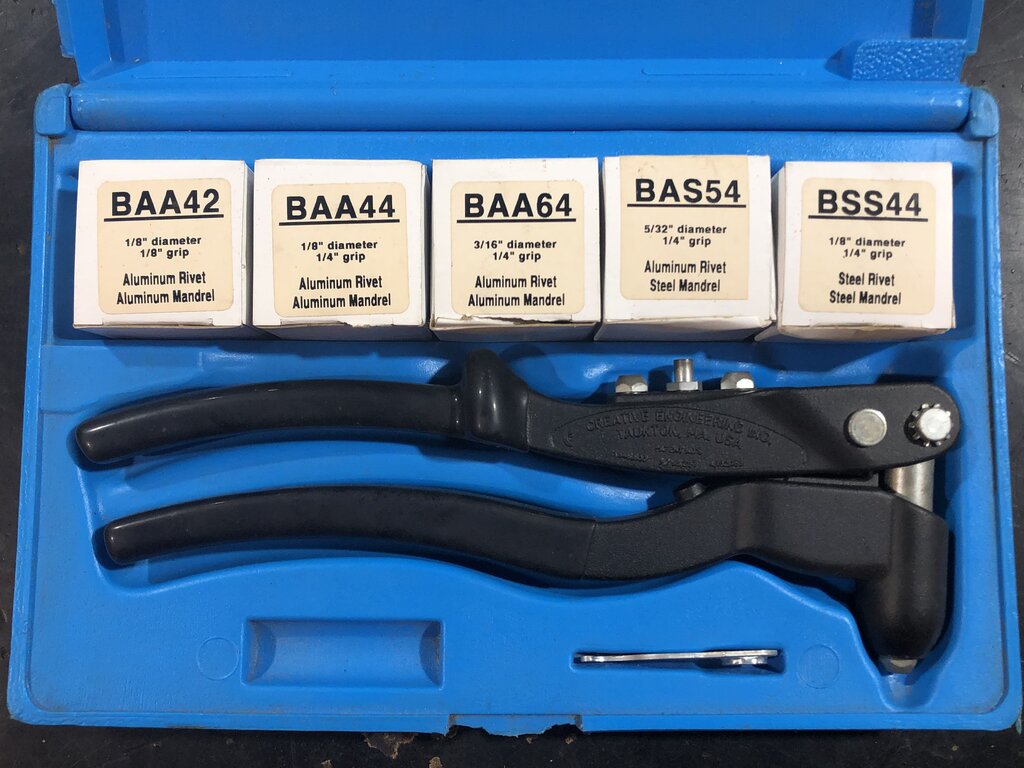 Heavy Duty Riveting Tool Kit