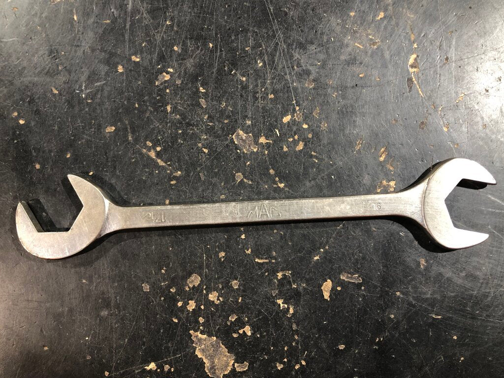 Angle Wrench