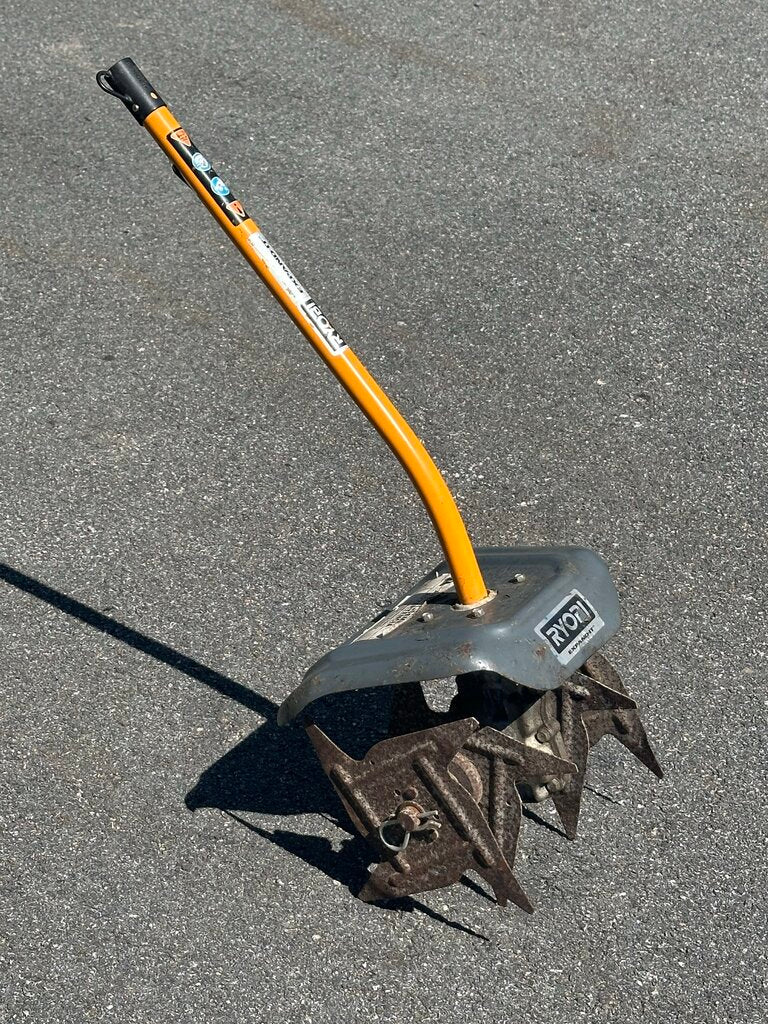 Expand-It Cultivator Attachment