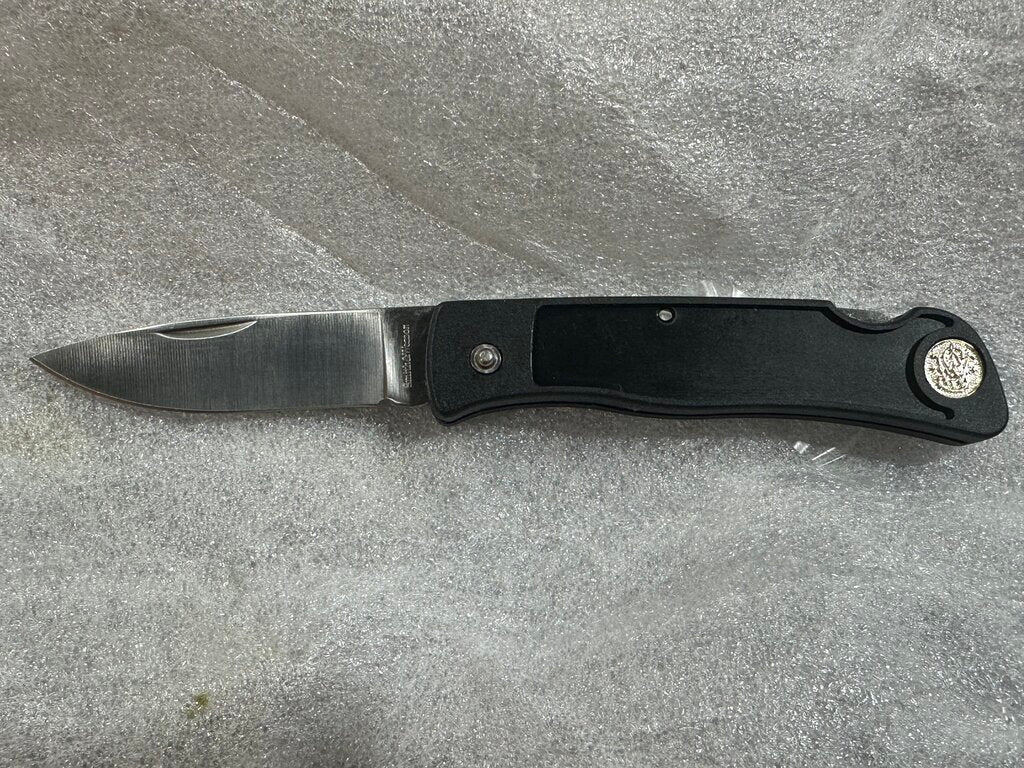 Folding Lock-Back Pocket Knife