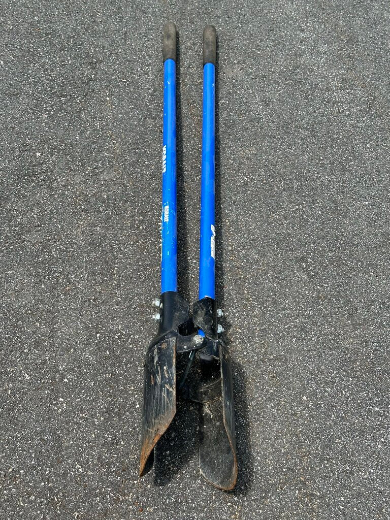 48-in Steel Post Hole Digger