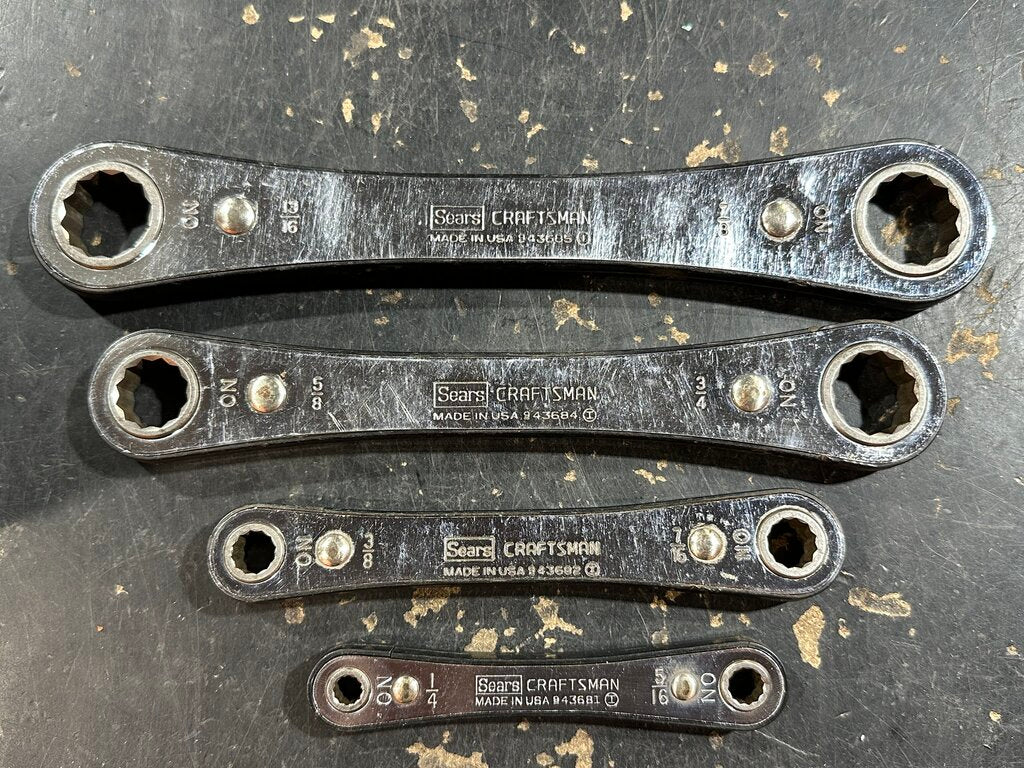 Ratcheting Box Wrench Set