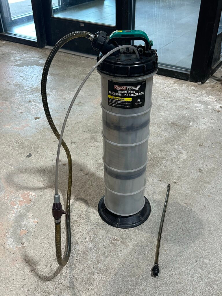 Manual Fluid Evacuator