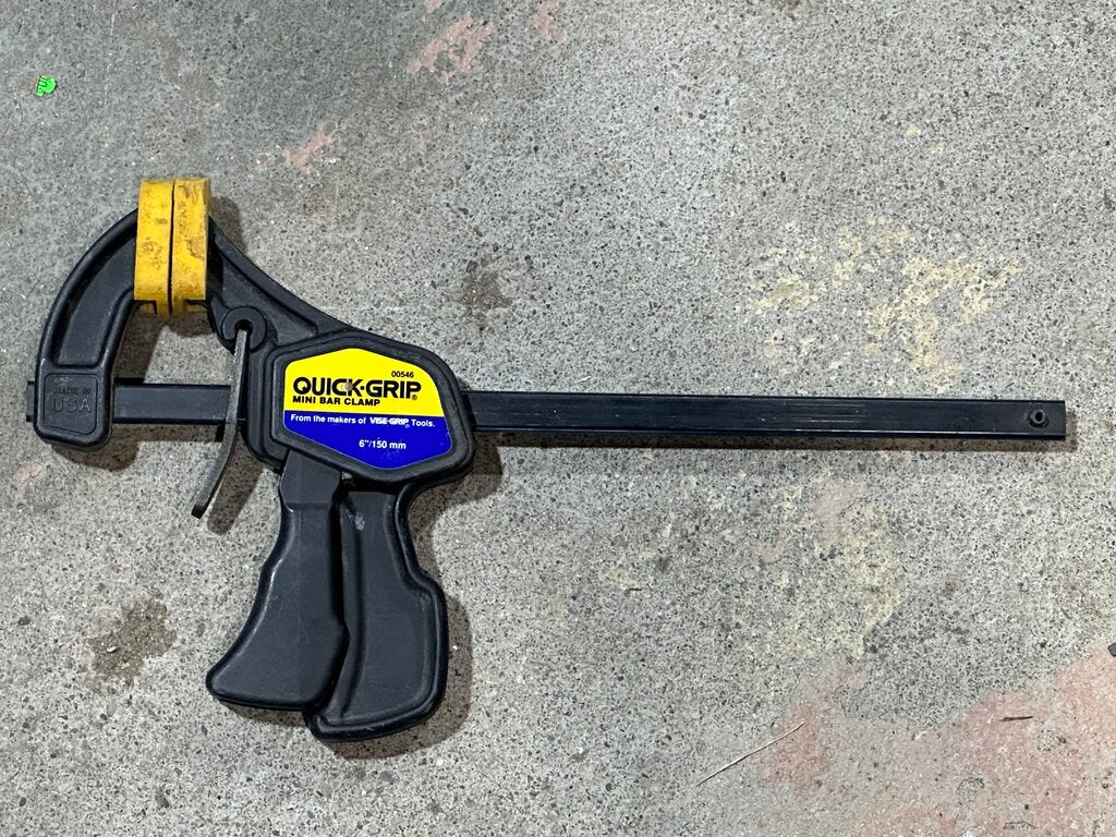 Light-Duty One-Hand Bar Clamp