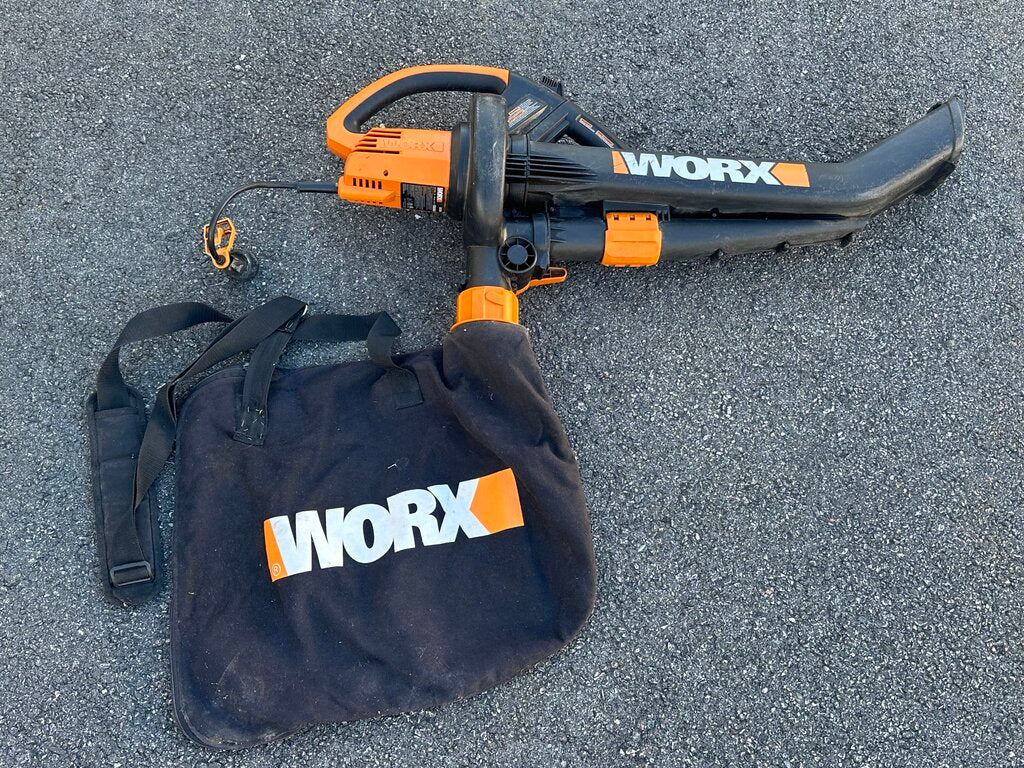 Corded Leaf Blower, Mulcher, & Vacuum