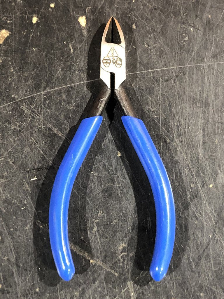 Diagonal Cutting Pliers