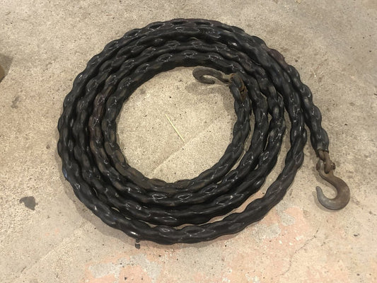 Transport Tie-Down Chain With Hooks