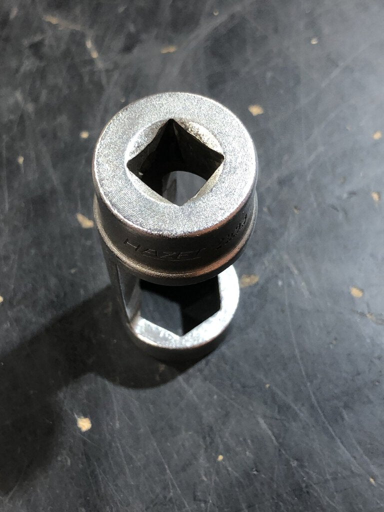 Hexagonal-Socket Spanner Insert