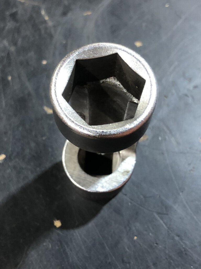 Hexagonal-Socket Spanner Insert