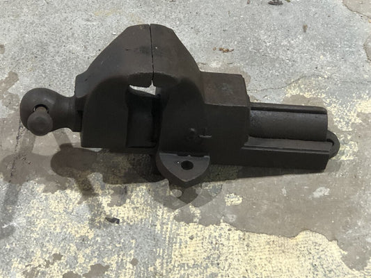 Stationary Mount Bench Vise