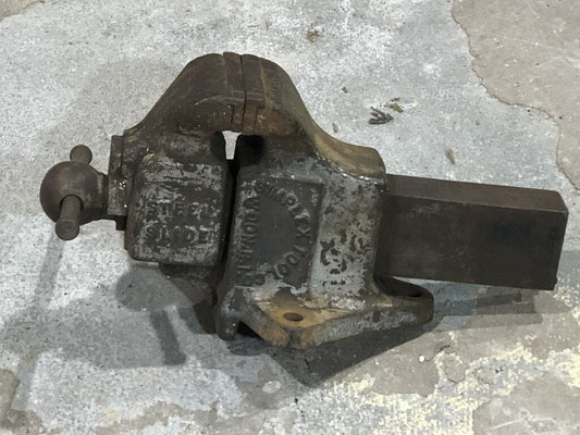 Heavy Duty Bench Vise