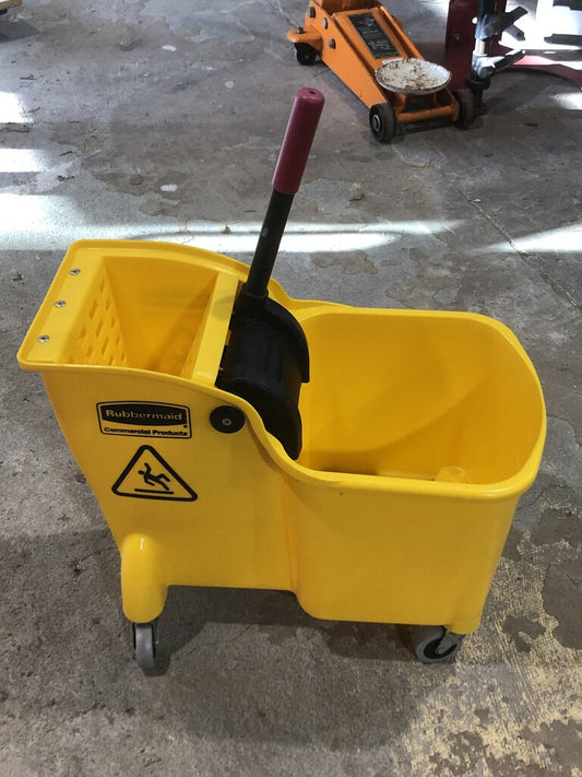 Mop Bucket with Ringer on Wheels