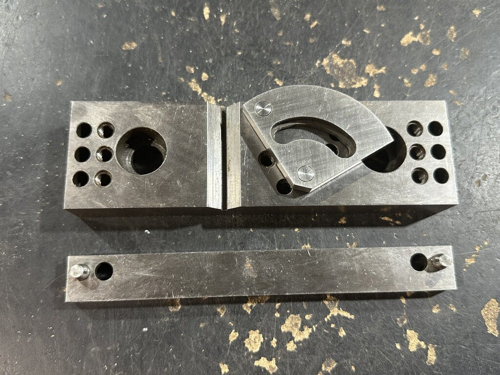 Toolmaker's Fixture Assembly