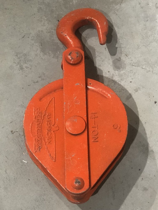 Snatch Block Pulley