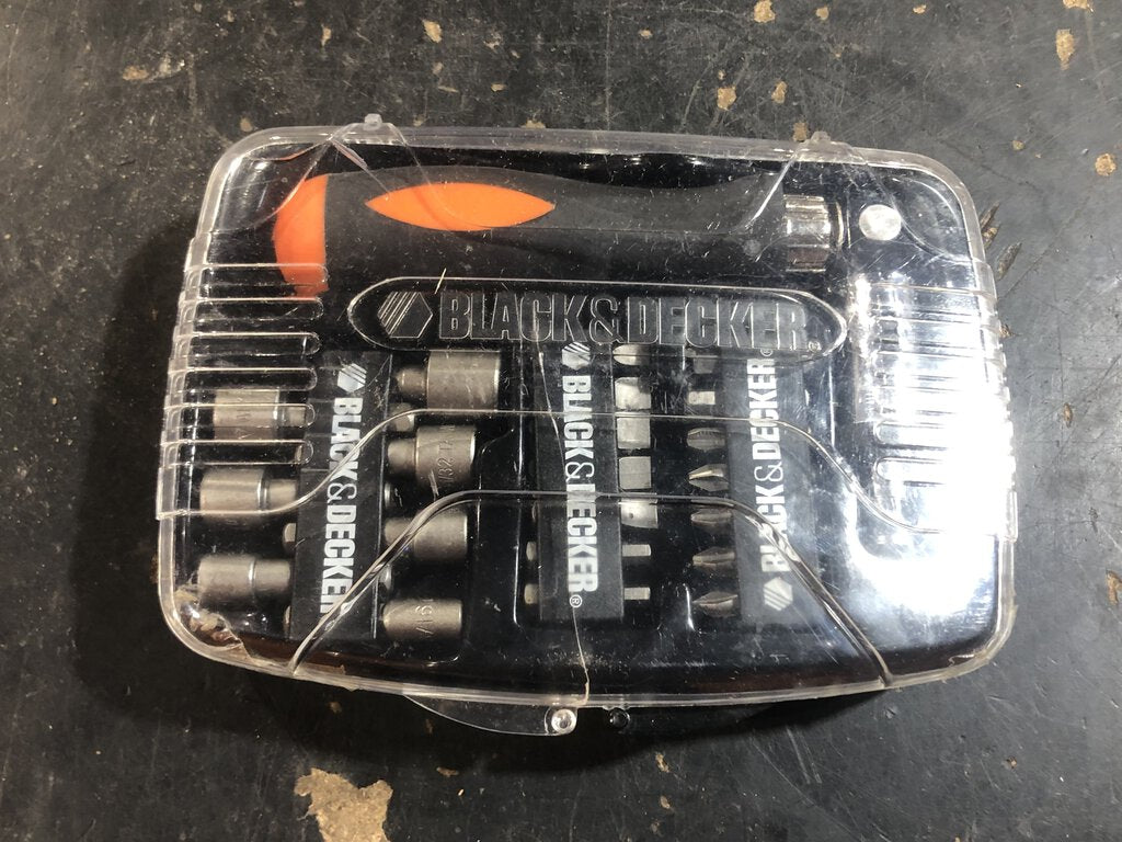 Ratcheting Scrwdriver kit