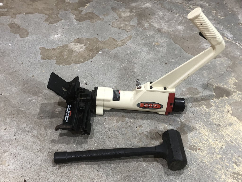 Pneumatic Decking Installation Gun