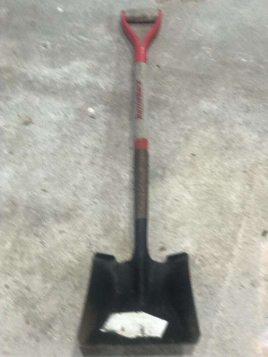 Wood D-Handle Transfer Shovel