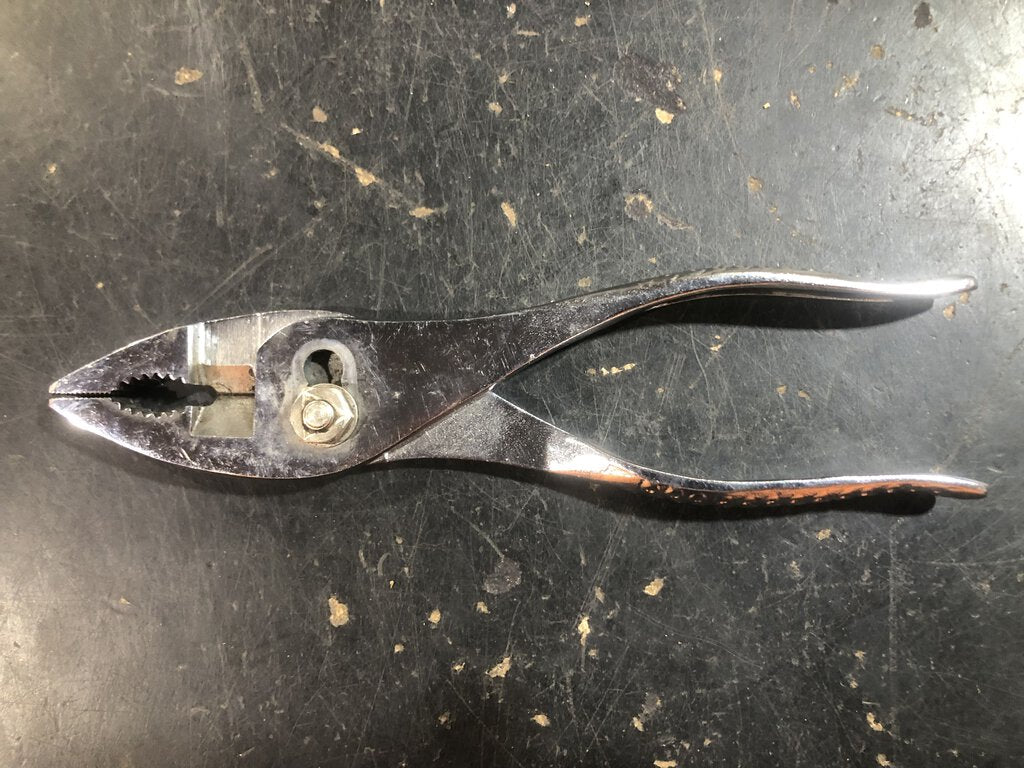 Vacuum Grip Slip Joint Pliers