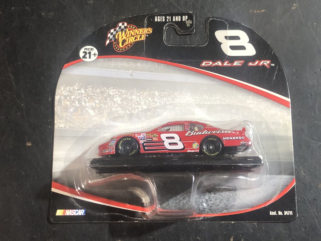 1:64 Scale Die Cast Car