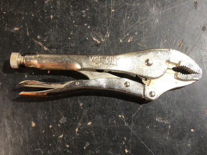 Curved Jaw Locking Pliers