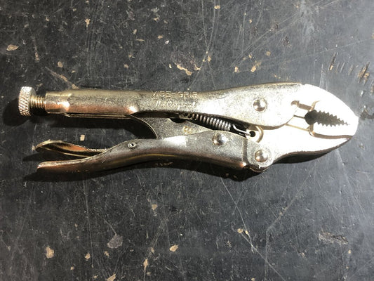 Curved Jaw Locking Pliers