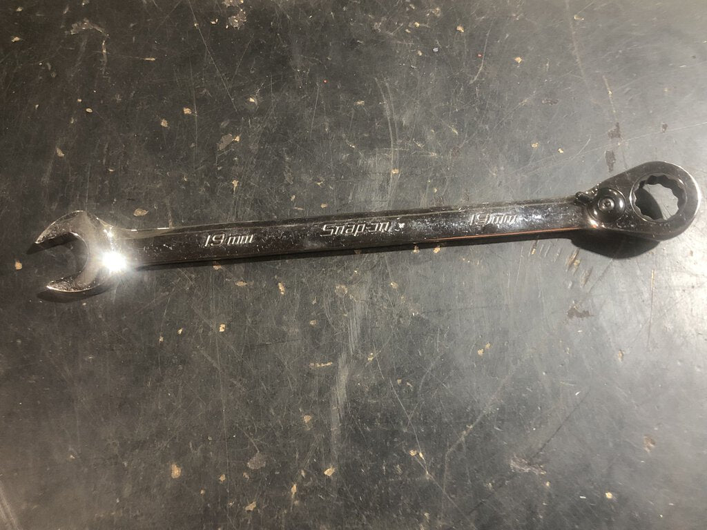 Ratcheting Box / Open-End Combination Wrench