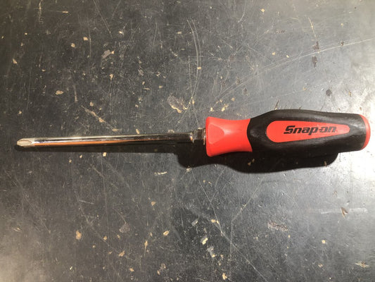 Instinct® Soft Grip Standard Screwdriver