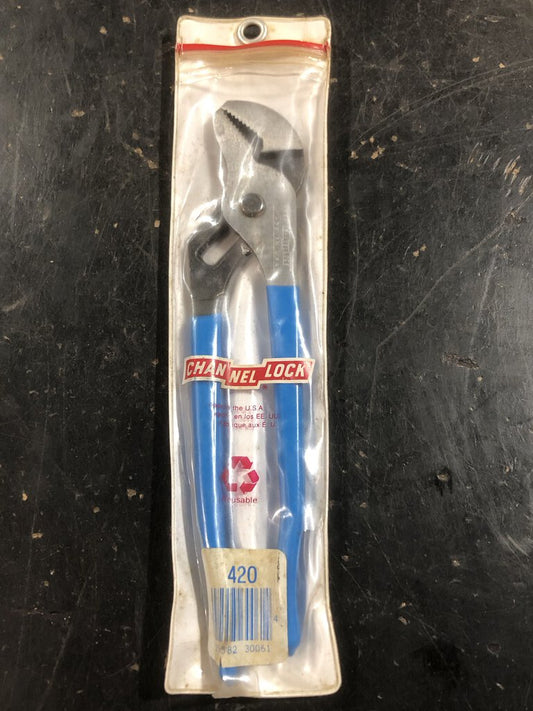 Straight Jaw Tongue & Groove Slip Joint Plier