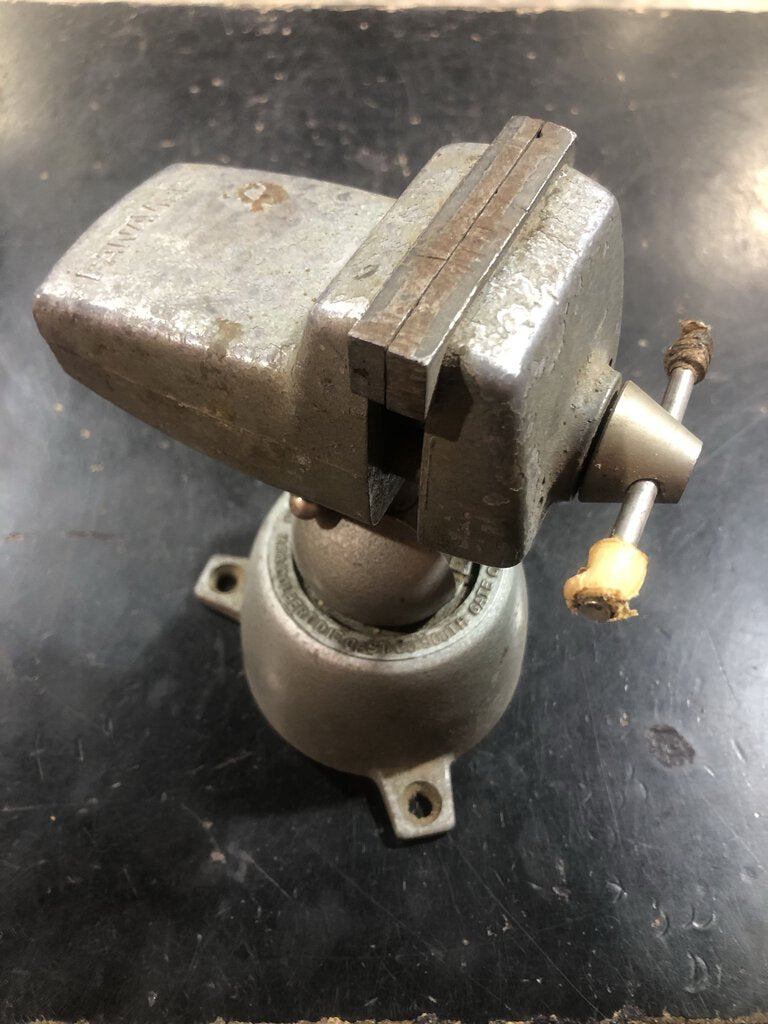 Multi-Angle Vise