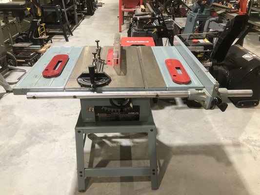 Contractors Table Saw